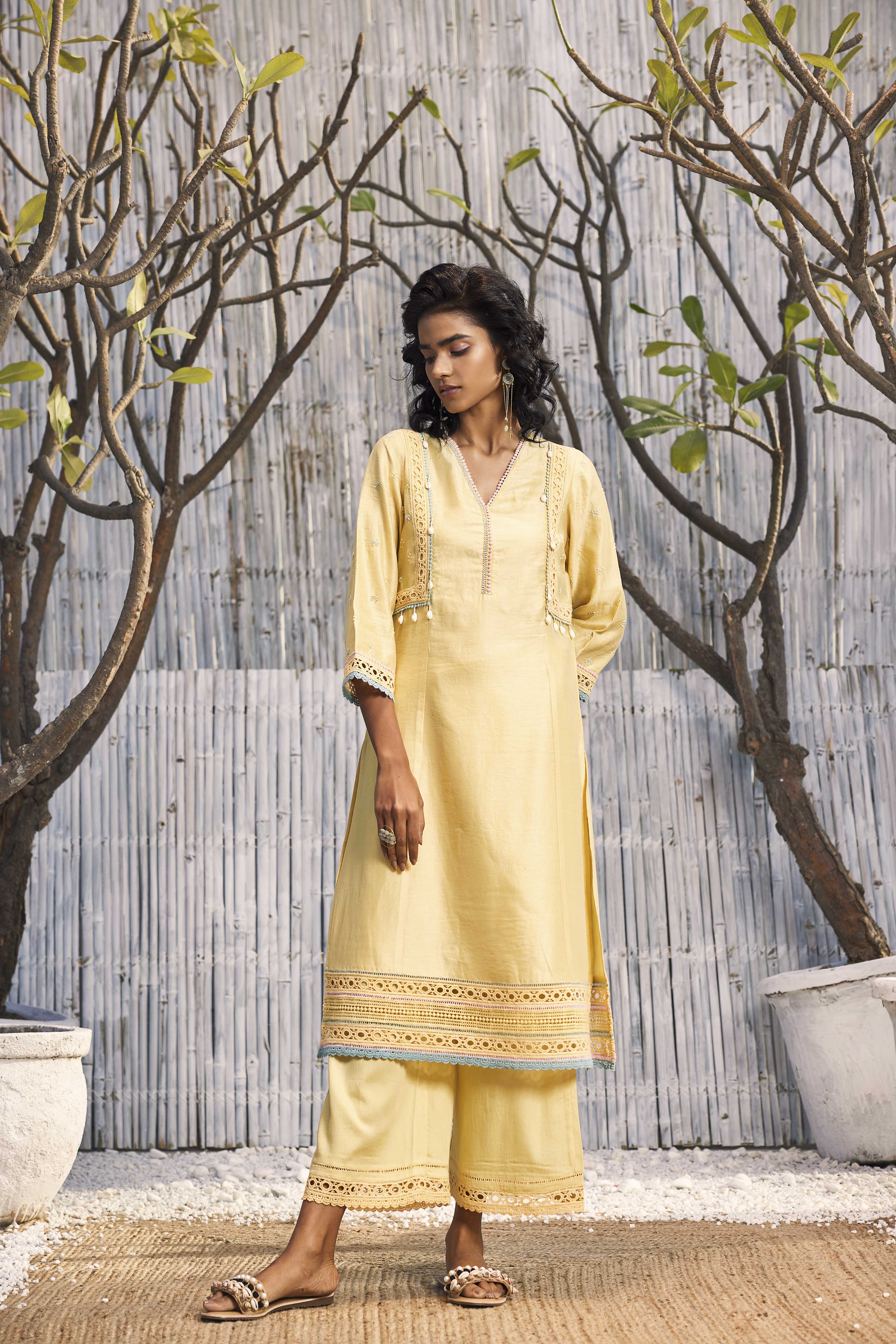 Dry Cleaning Women 3/4 Sleeves Party Wear Printed Cotton Blue And Yellow  Kurti With Palazzo at Best Price in Jind | Jindal Cloth House